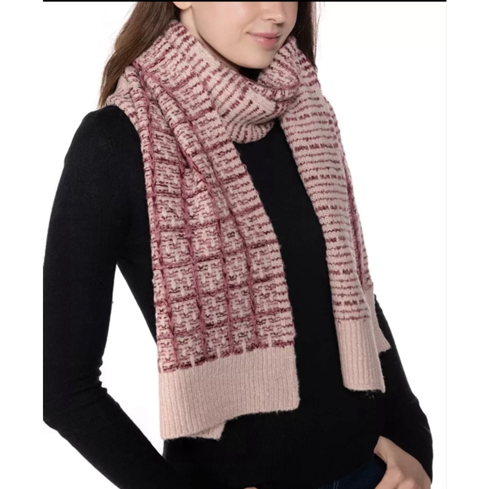 Cozy Pink Knit Scarf